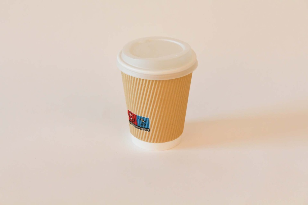 Kaffeebecher Ø80mm/200ml, geriffelt mit Deckel CPLA weiß / braun / 1000 Stk.