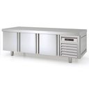 TOPLINE Unterbaukühltisch / 3-fach GN 1/1 mit 3 Türen, 1795 x 700 mm