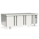 TOPLINE Unterbaukühltisch (Slim) / 3-fach GN 1/1 mit 3 Türen, 1600 x 700 mm