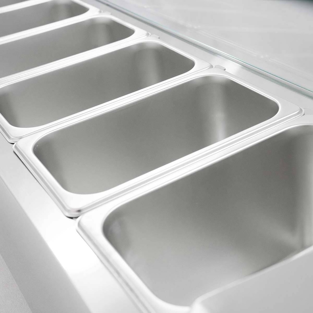 Kühlaufsatz mit Glasabdeckung 9xGN1/3, 2000 x 395 mm