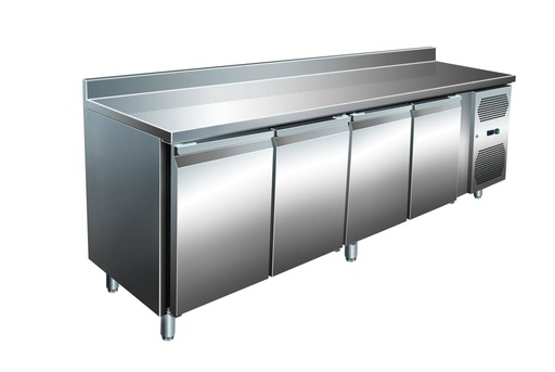 VIP Kühltisch mit 4 Türen und Aufkantung -2 bis +8°C 2.230x600x960 mm