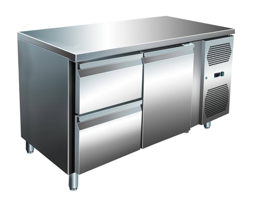 VIP Kühltisch mit 1x 2 Schubladen und 1 Tür -2 bis +8°C 1.360x700x860 mm