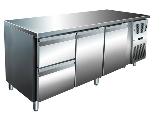 VIP Kühltisch mit 1x 2 Schubladen und 2 Türen -2 bis +8°C 1.795x700x860 mm